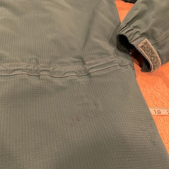 Vintage made in Hong Kong LL Bean GoreTex Jacket: XL Great condition for age - Picture 12 of 13